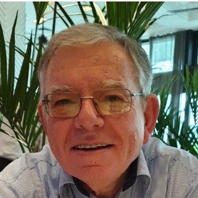 tutora.hu — János Veres