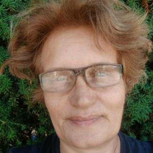 tutora.hu — Erika Várnai — Meggyeskovácsi